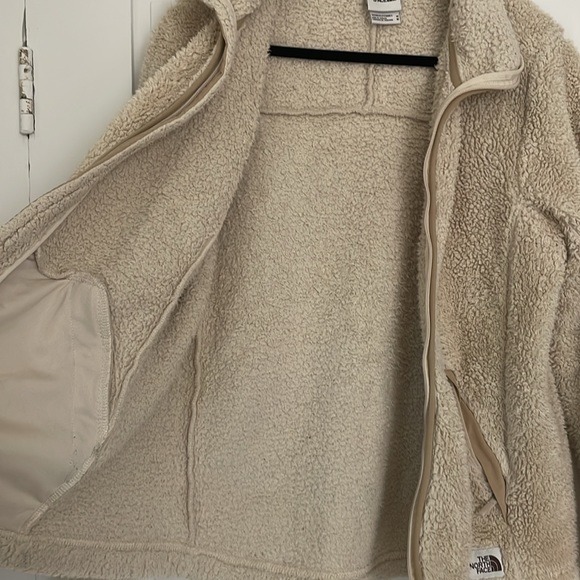 The North Face fleece zip up jacket - Picture 9 of 9